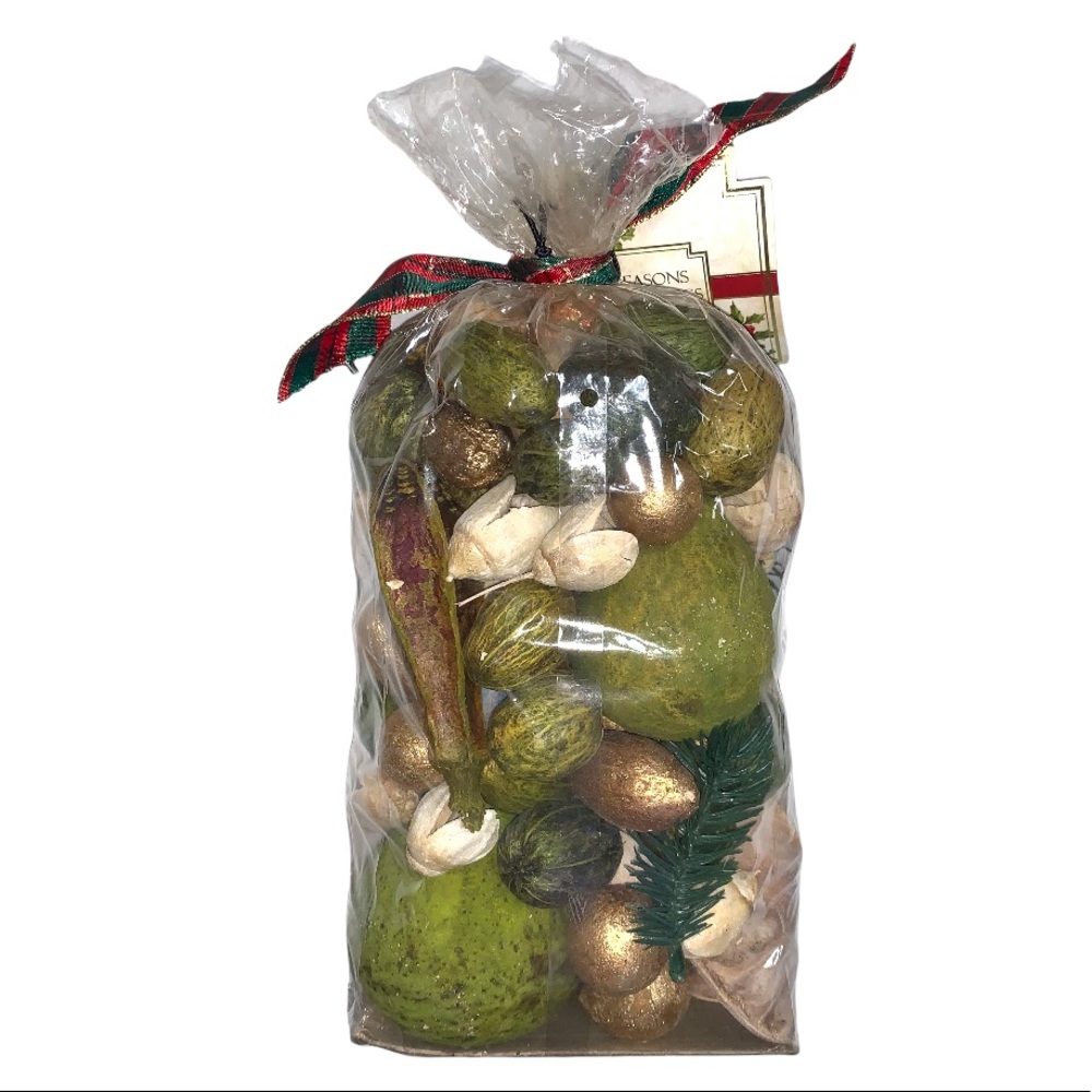 Winter Christmas Holiday Festive Botanical Home Decorations Seasonal Decor Scent - Picture 4 of 7